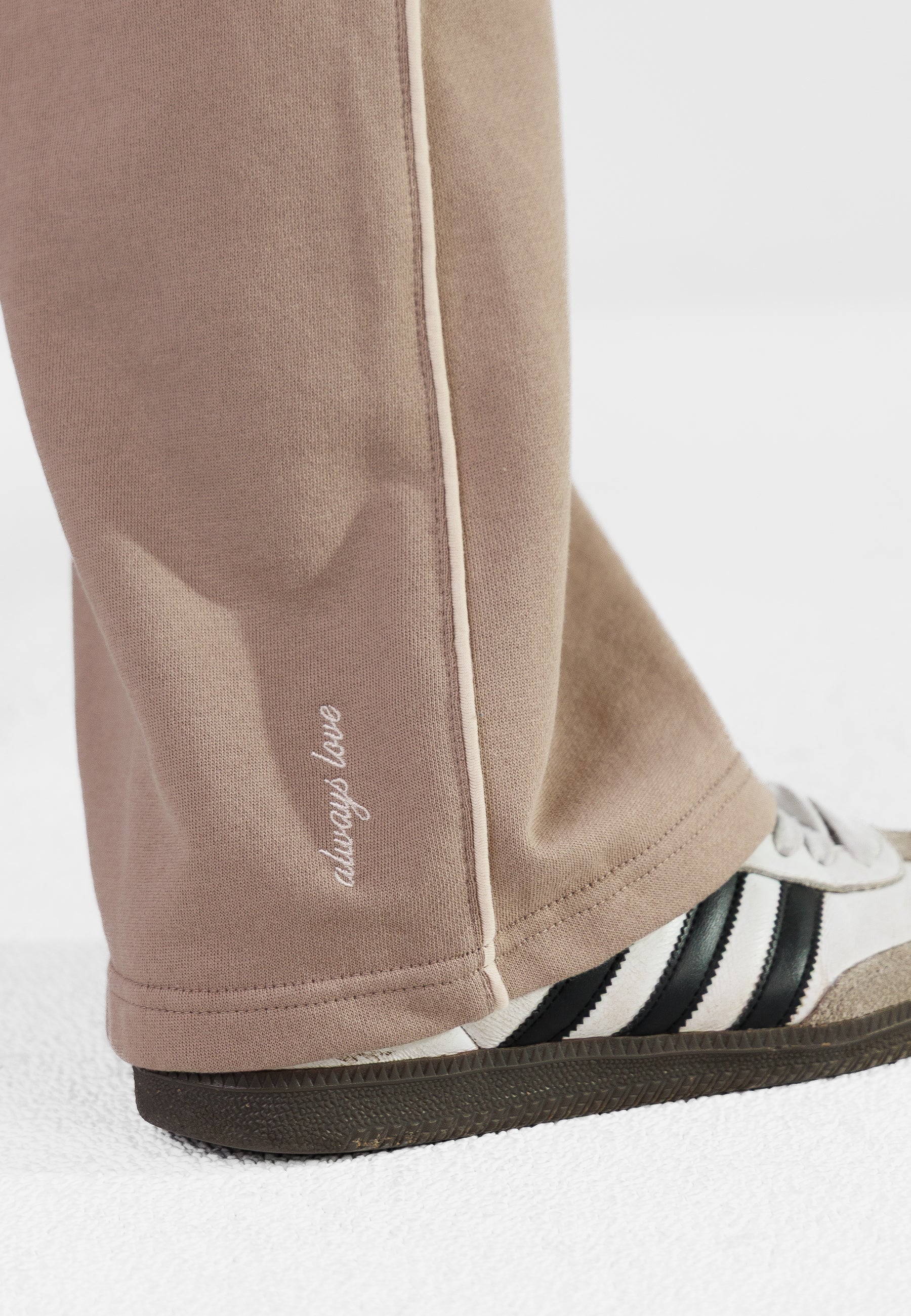 Comforty Perry Pants - Image 3