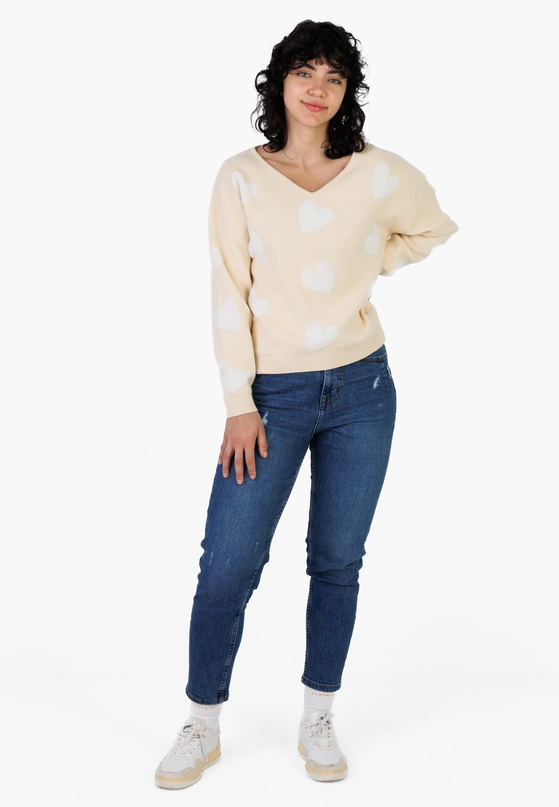 Lovely Wollma - Image 4