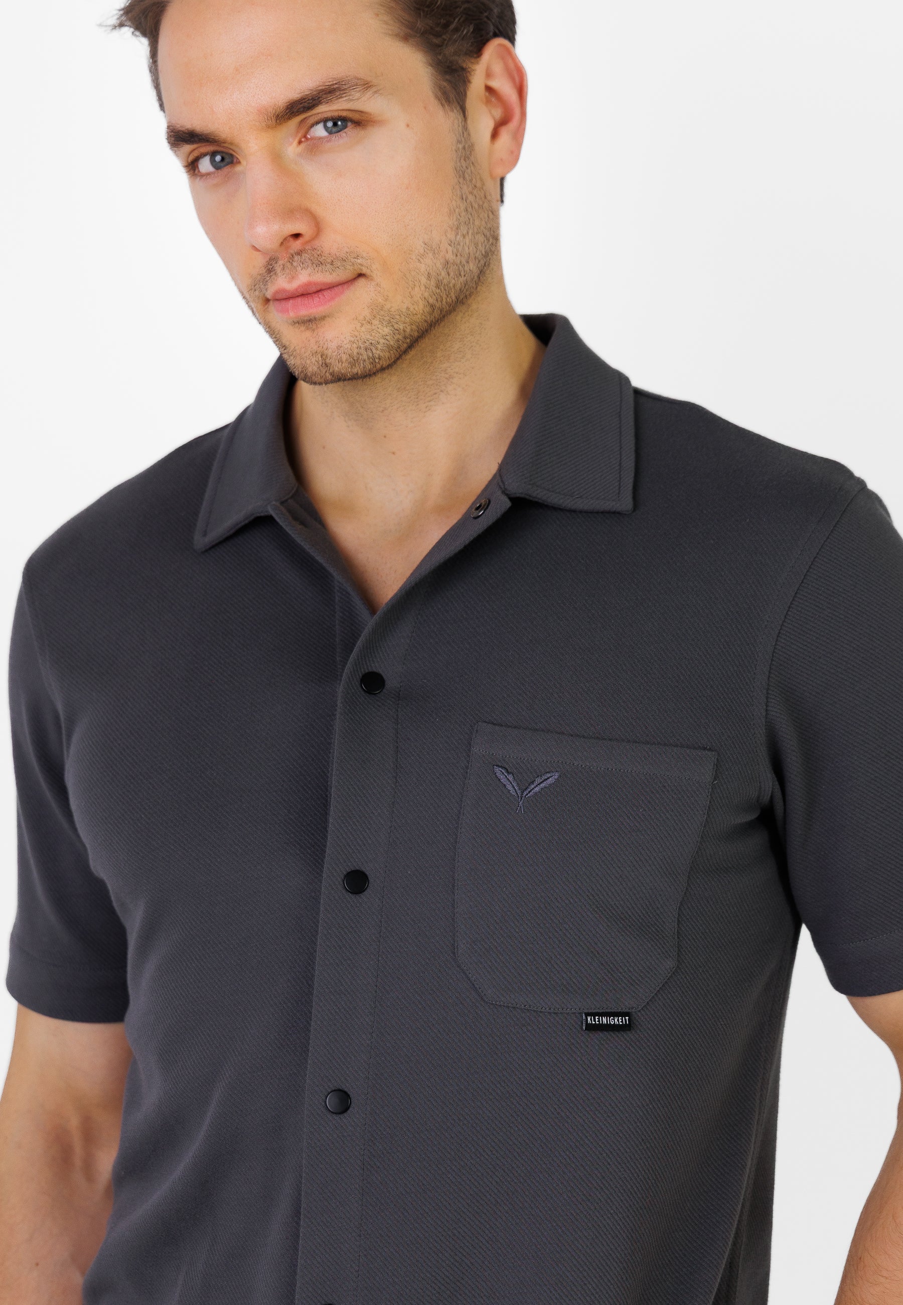 Relaxel Schulz Shirt - Image 16