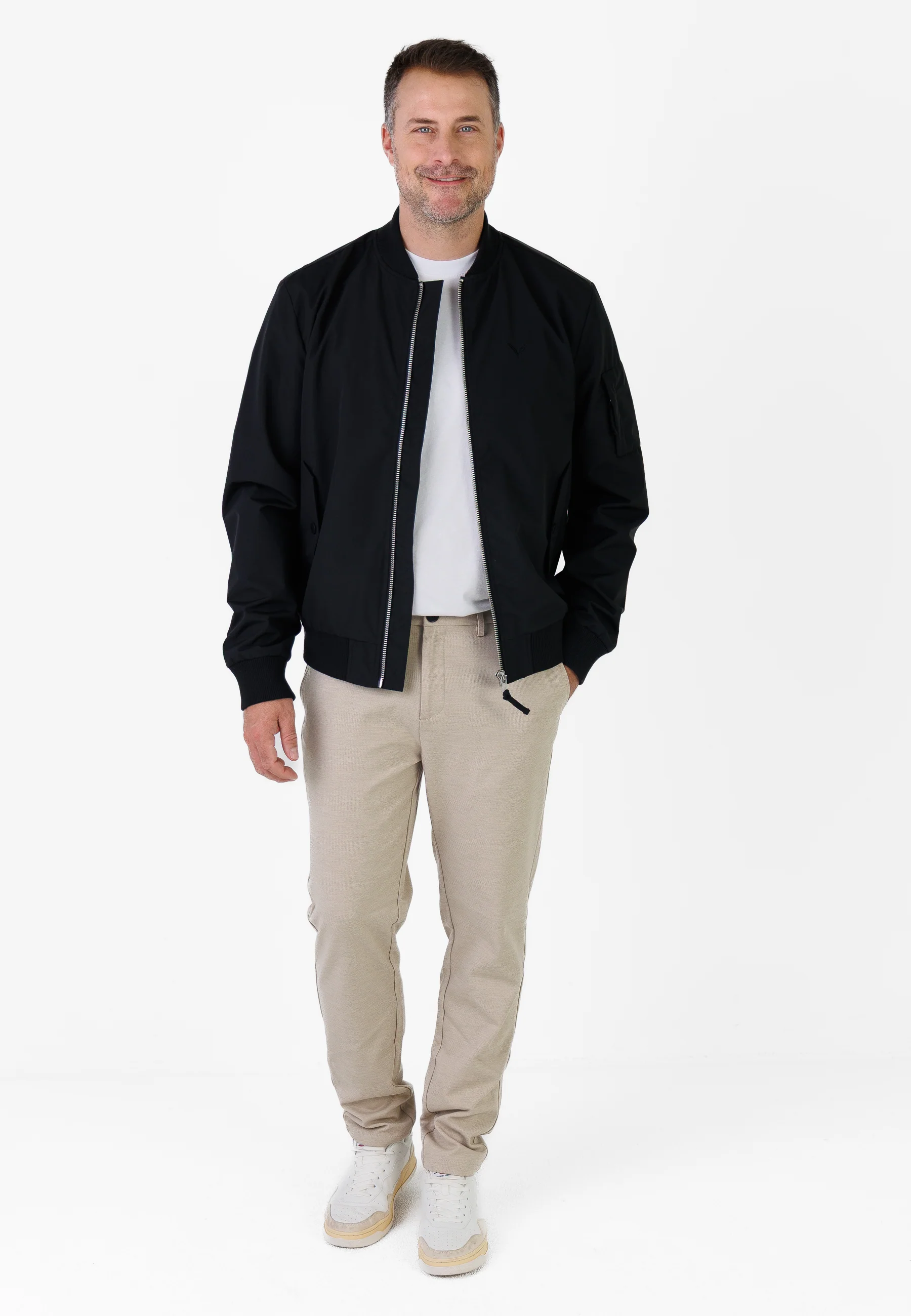 Signature Bomber - Image 3