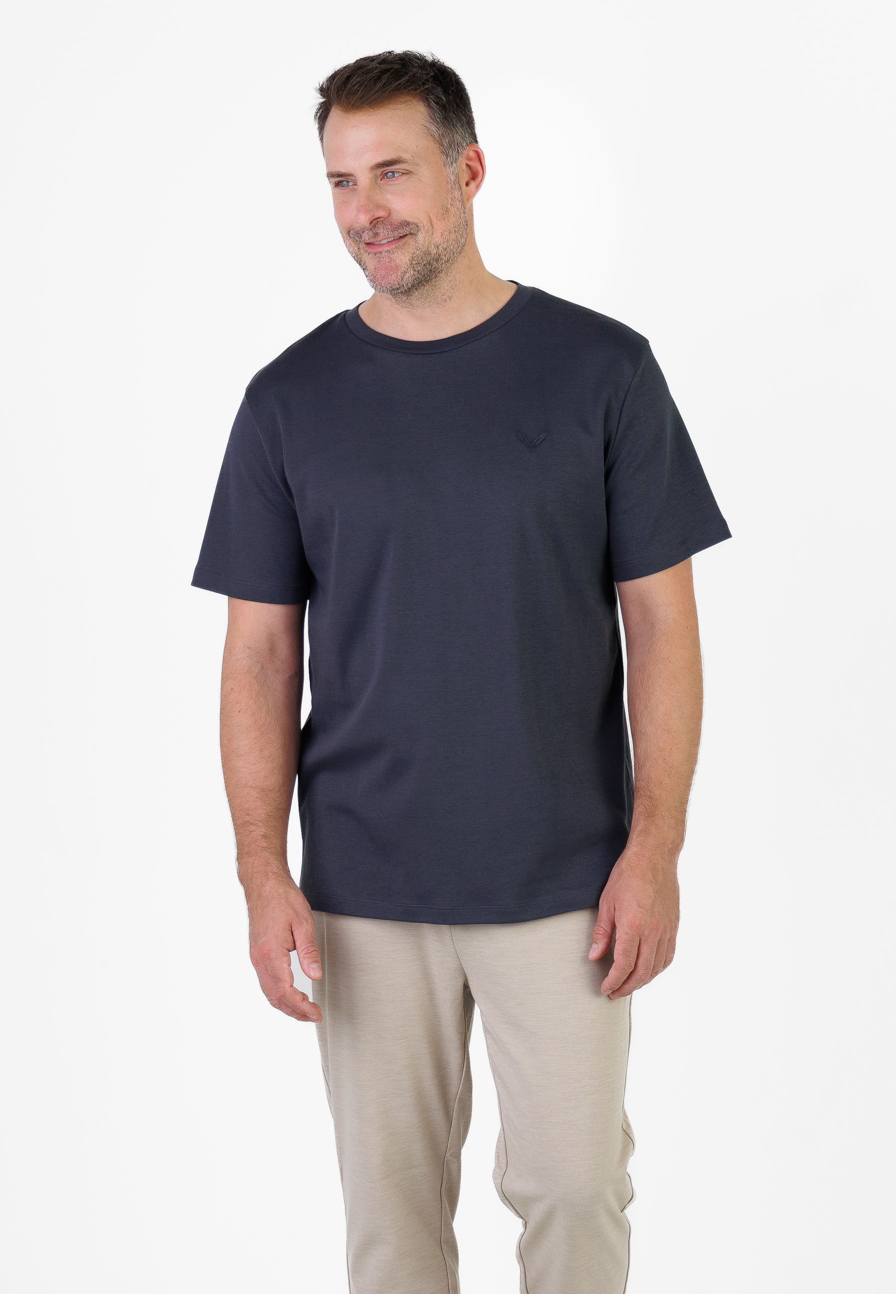 T-Luxe - Image 14