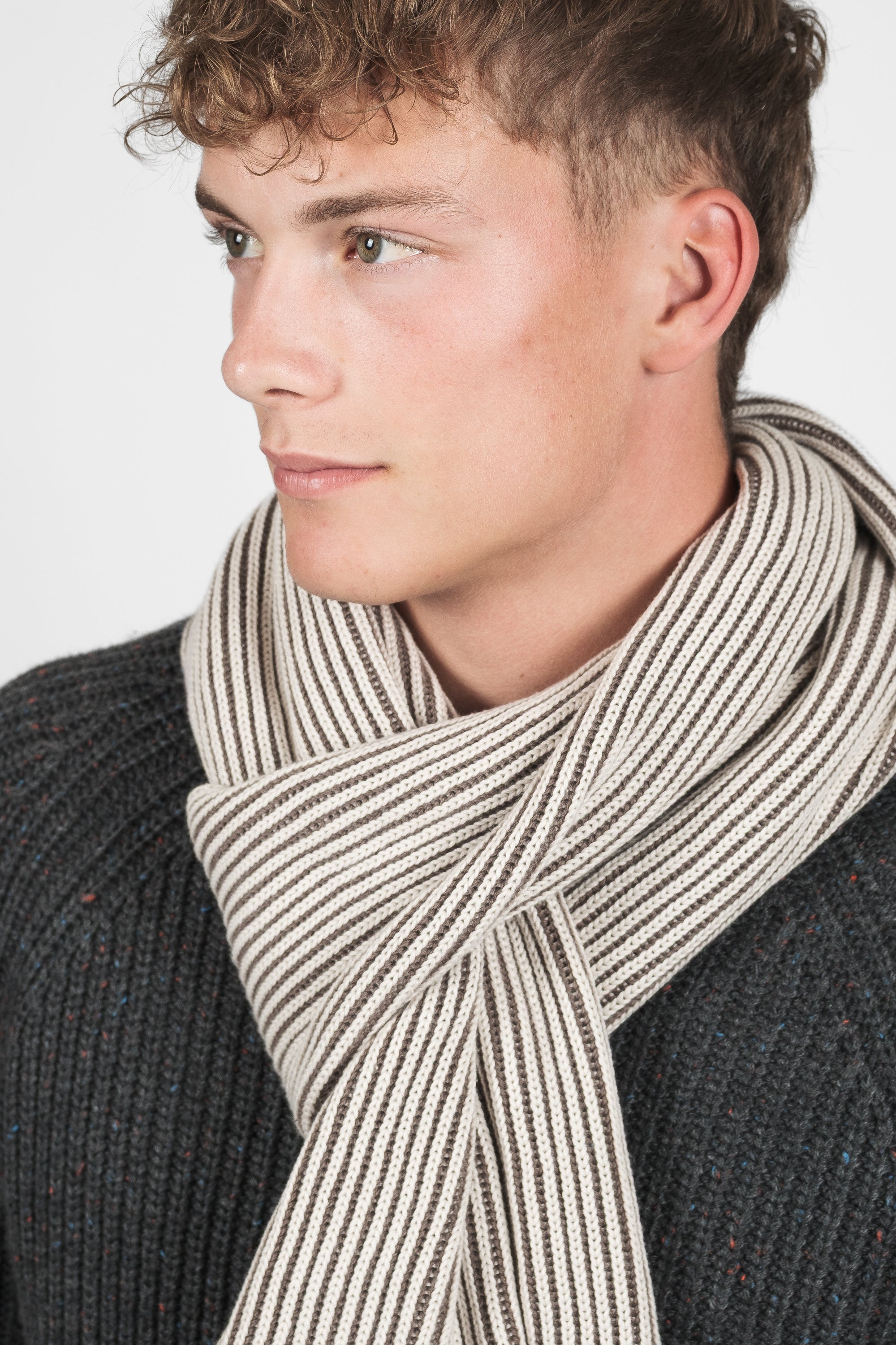 Two Patch Boys Scarf - Image 3